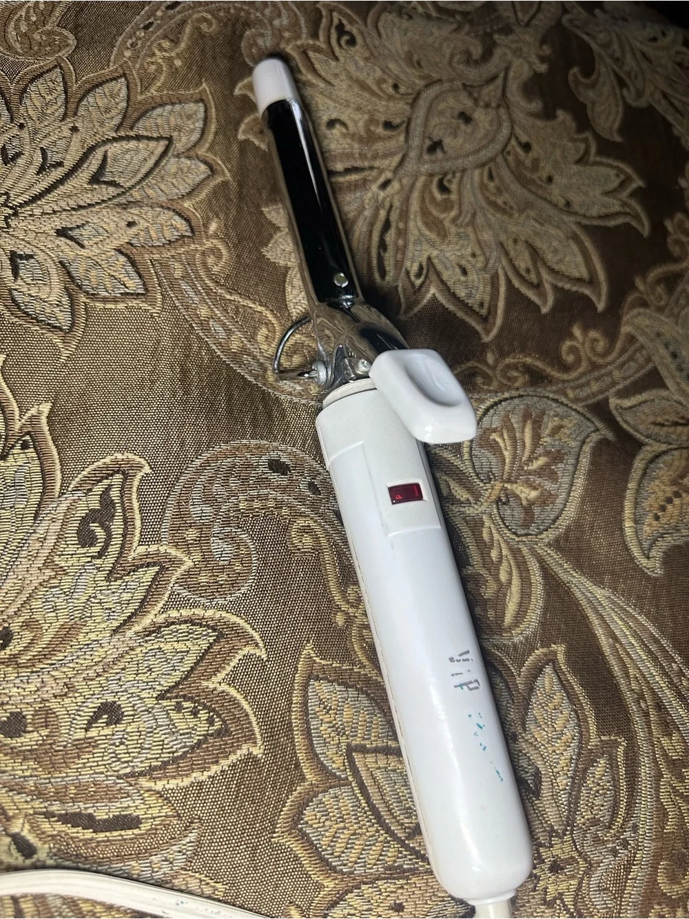 VIP compact curling